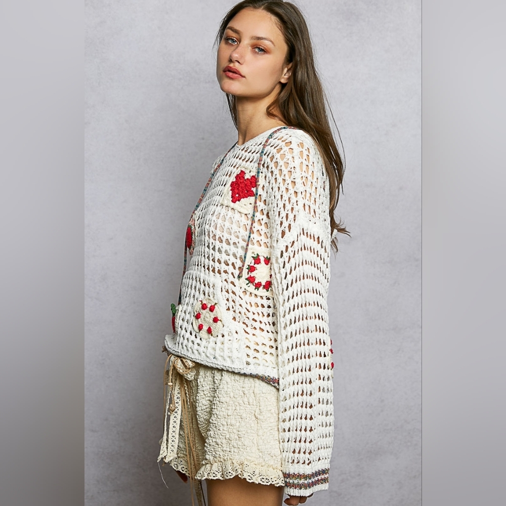 POL Crochet Strawberry Heart Granny Patch Cotton Kangaroo Pocket Hoodie - Picture 3 of 6